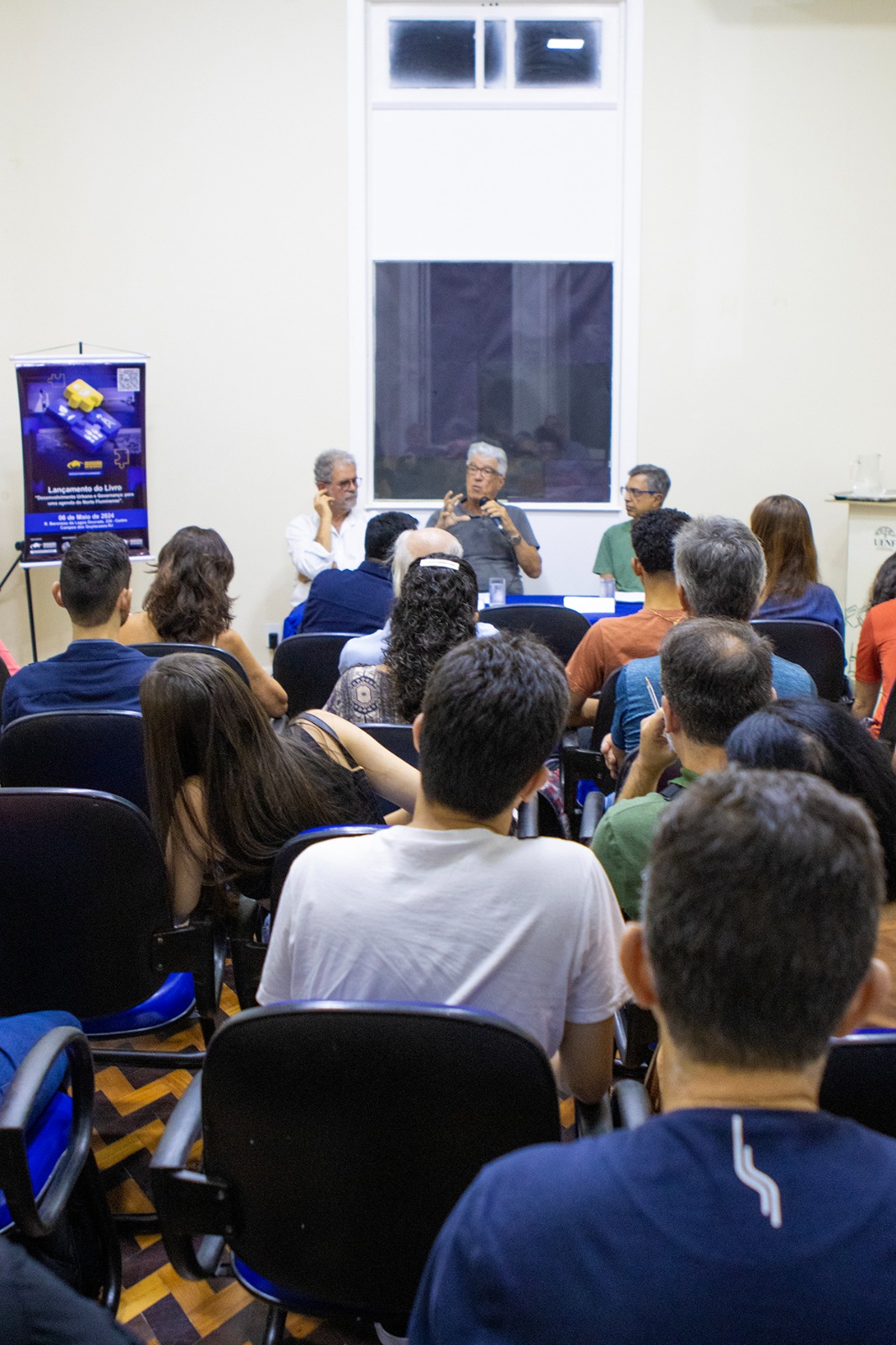 Lançamento do livro "Desenvolvimento Urbano e Governança", na Casa de Cultura Villa Maria, da UENF, em 06/05/24
