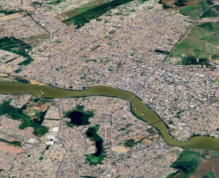 Mancha urbana parcial de Campos dos Goytacazes a partir de registro do Google Earth fe25.ito em 26/07/